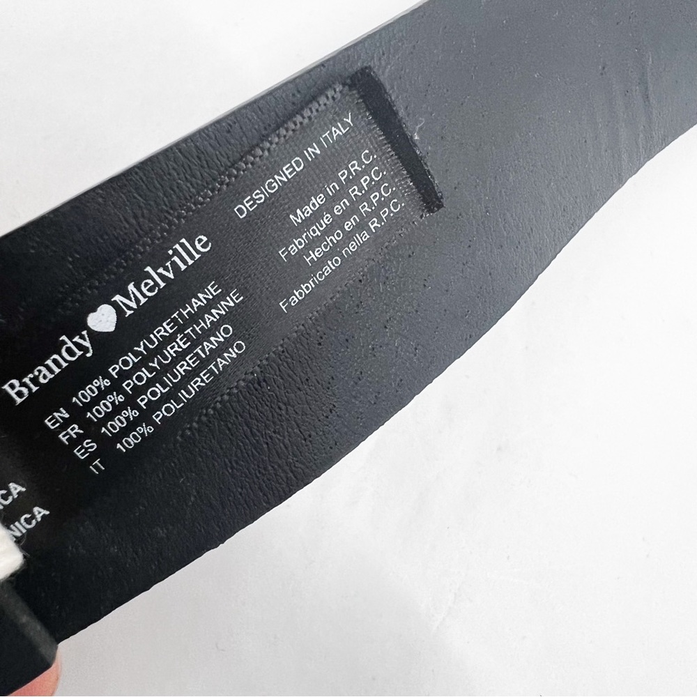 BRANDY MELVILLE BLACK FAUX LEATHER SILVER HEART BELT - Picture 11 of 11